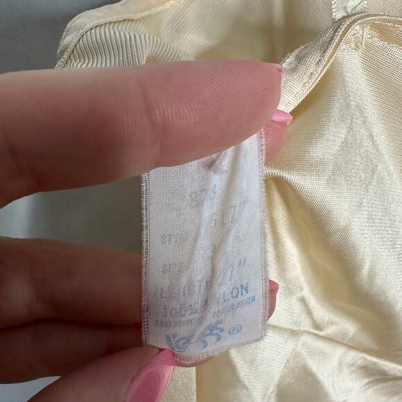 L'eggs Women's‎ Vintage Adjustable Strap Gold Midi Slip Dress Size M - Picture 5 of 6